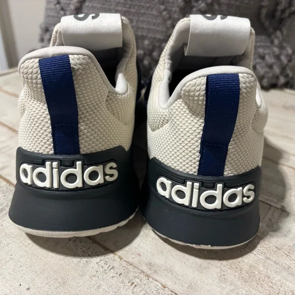 Adidas Lite Racer Performance Shoes-Size 10.5 - Picture 3 of 7